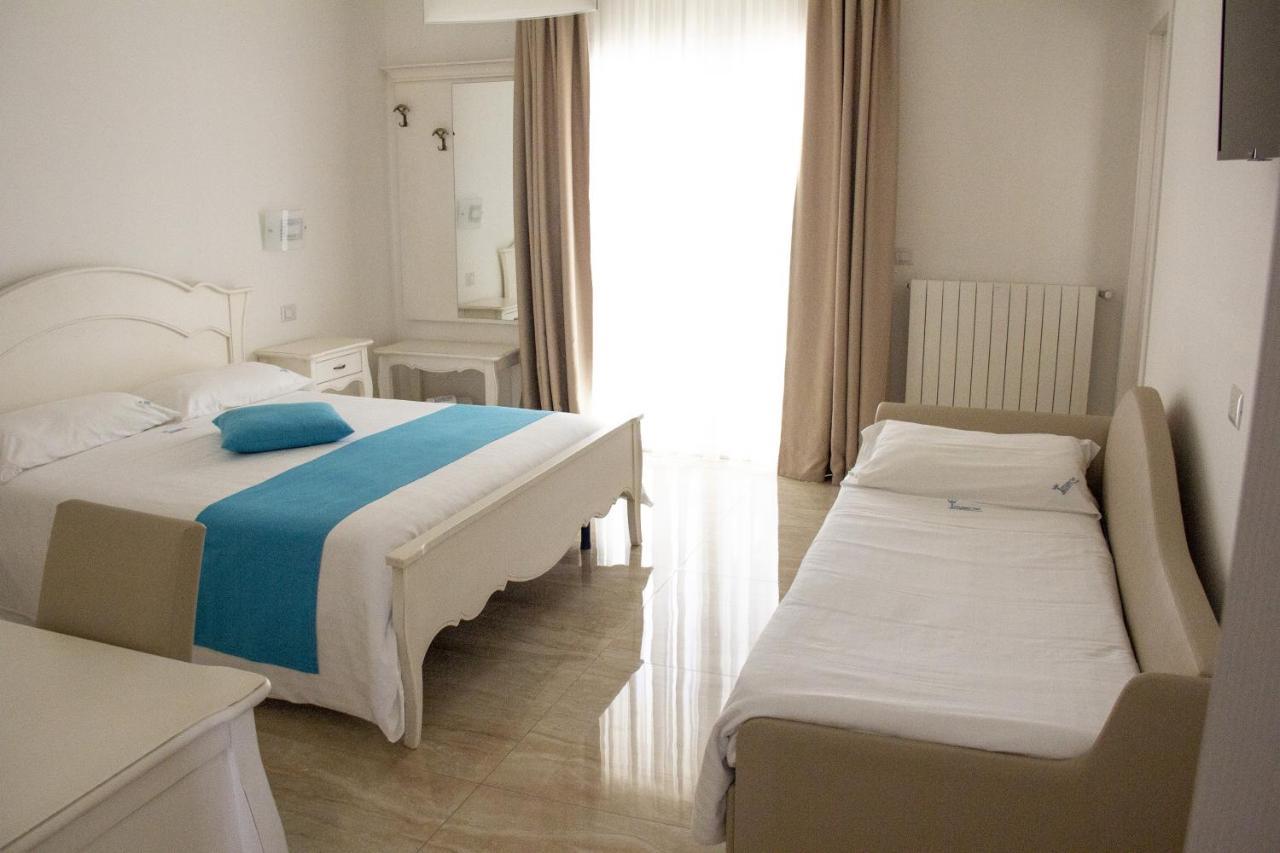 B&B Imperial Exclusive Rooms & Breakfast Porto Cesareo Exteriör bild